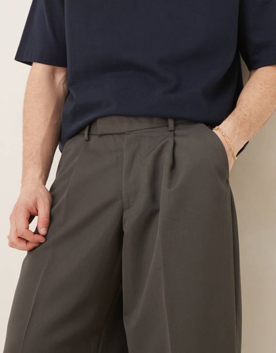 ASOS DESIGN smart lösa byxor med frontveck i mörkgrå - Image 4
