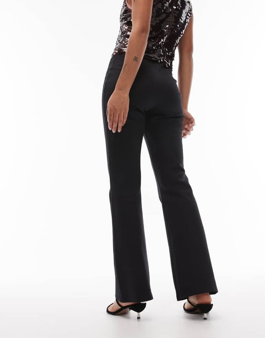ASOS DESIGN ponte flared byxor i svart - Image 4