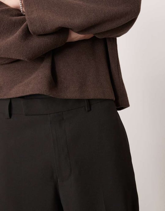 ASOS DESIGN smart avslappnade tapered fit byxor i svart - Image 4