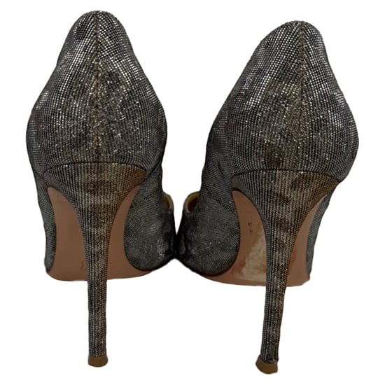 Gianvito Rossi Gianvito 105 Pointed Toe Pumps in Gold Metallic Glitter - Image 2