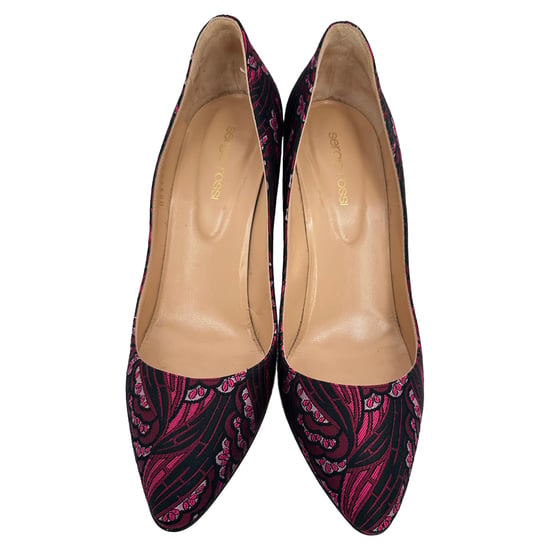 Sergio Rossi Floral Print Pointed-Toe Pumps in Black Canvas - Image 3