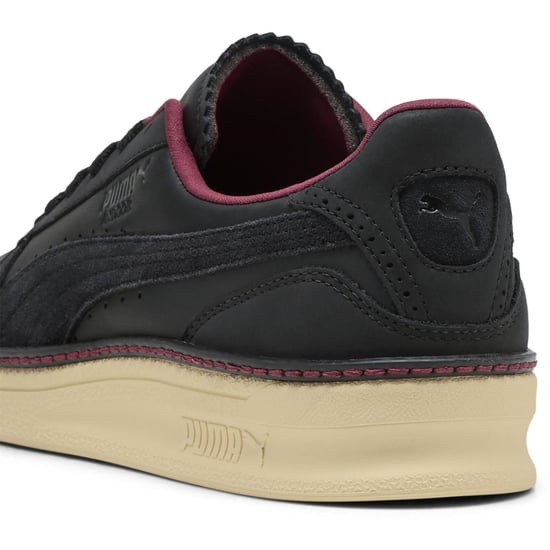 Women's Puma Indoor Regal Grace Low Top Trainers in Black-Canvas - Image 5