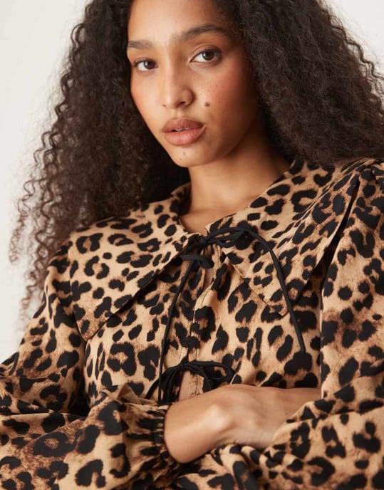Glamorous tie front blouse in leopard co-ord - Image 3