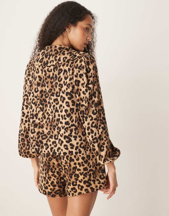 Glamorous tie front blouse in leopard co-ord - Image 4