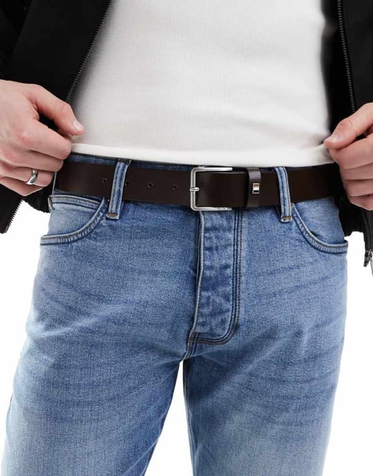 BOSS Ther logobuckle läderbälte i mörkbrunt - Image 1