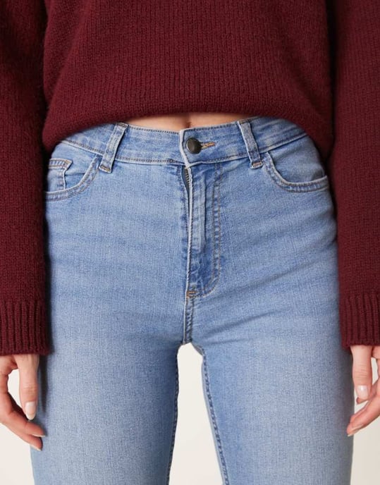 JDY Hög midja smala jeans i mellanblå - Image 4