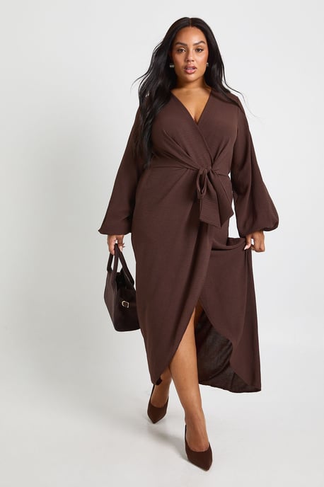 Plus Textured Tie Detail Maxi Dress - Image 1