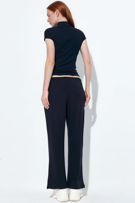 Women’s Flare-leg Jersey Joggers - Image 3
