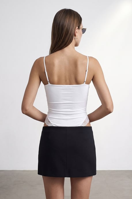 Lace Sleeveless Slim-fit Bodysuit Blouse - Image 2