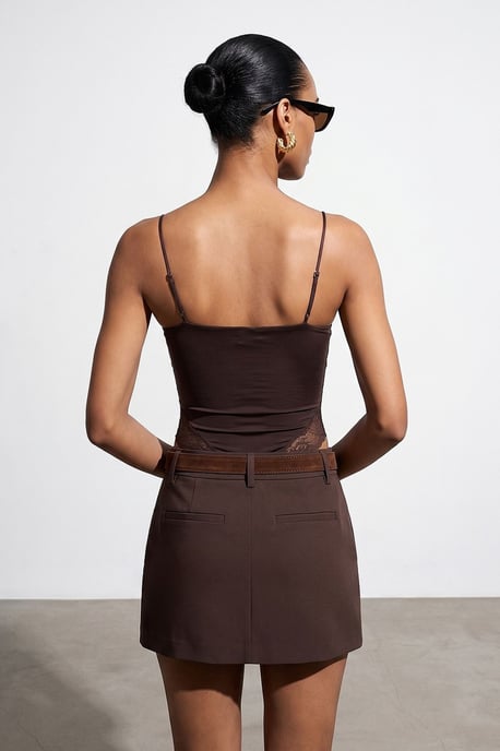 Lace Sleeveless Slim-fit Bodysuit Blouse - Image 3