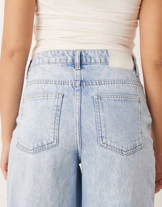 JDY Carina hög midja vida jeans i ljusblå tvätt - Image 4