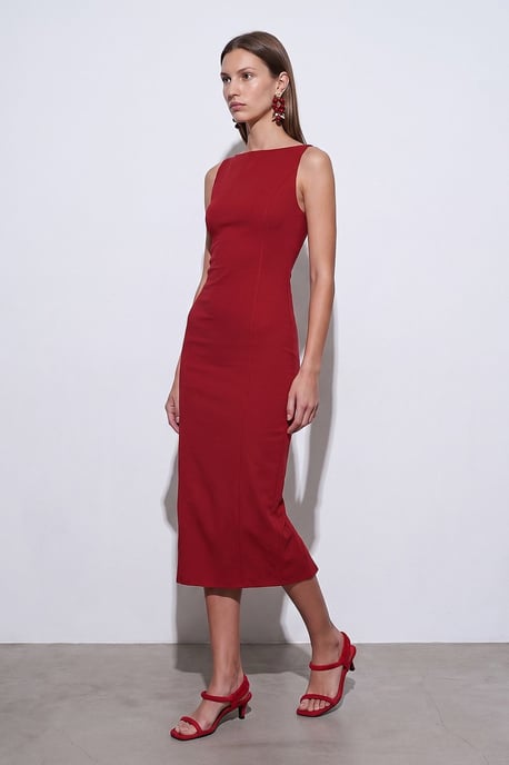 Sleeveless Midi Bodycon Dress With Slit - Image 3