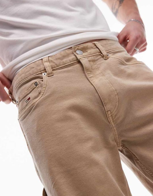 Tommy Jeans canvas snickarshorts i beige - Image 4