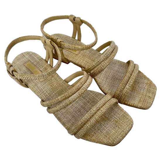 Cult Gaia platte sandalen met enkelbandje in beige raffia - Image 5