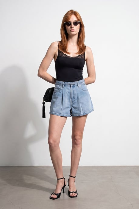 High-Waist Belted Denim Shorts - Image 4