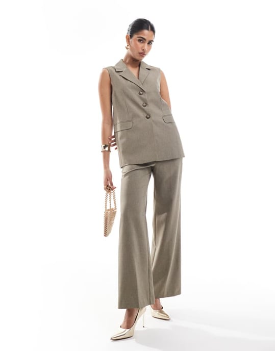 Miss Selfridge koordinerad skräddarsydd lång väst i kaki - Image 3
