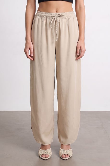 Women's Tencel Wide-Leg Crepe Trousers With Slit - Image 3