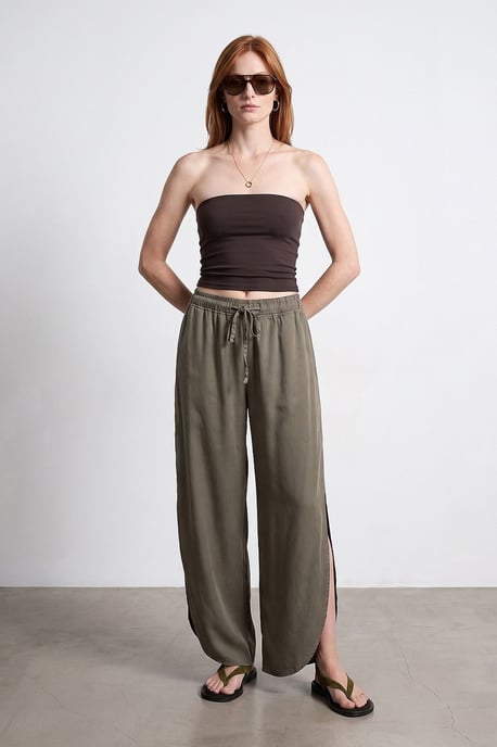 Vrouwen Tencel Wijde Pijpen Crepe Broek Met Split - Image 4