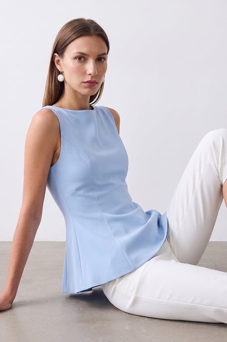 Fitted Seamless Peplum Top - Image 4