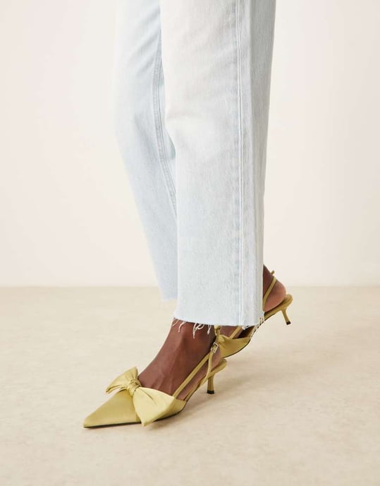 ASOS DESIGN Sunshine kitten heel slingback skor i grön - Image 2