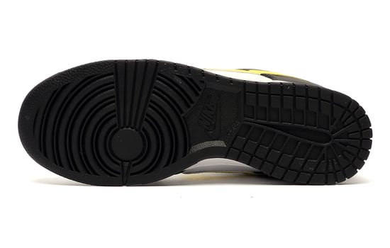 Nike Dunk Low Mens Leather Trainers - Image 4