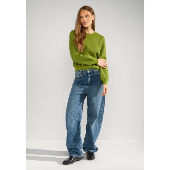 Nümph Nubir solid pullover 4060 calla green - Image 3