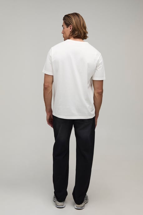 Essential Straight Fit Jeans - Image 2