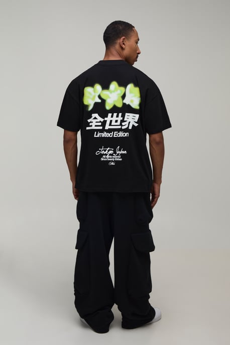 Black Oversized Heat Sense Floral Print T-Shirt - Image 2