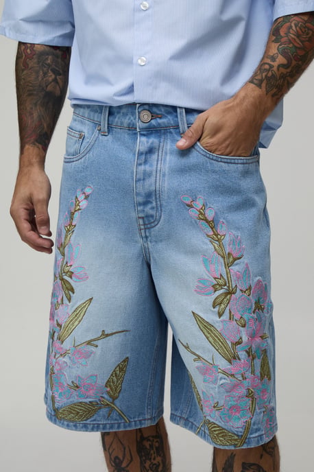 Baggy Rigid Floral Embroidered Denim Shorts - Image 3