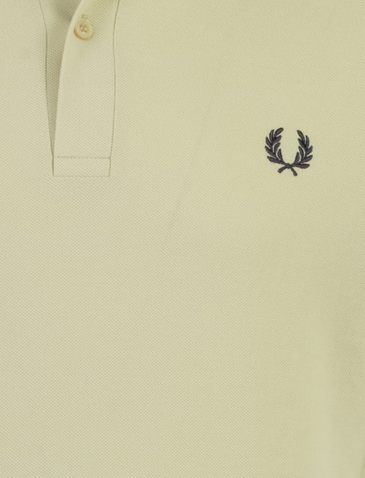 beige poloshirt Fred Perry normale fit 2-knoops katoen pique - Image 3