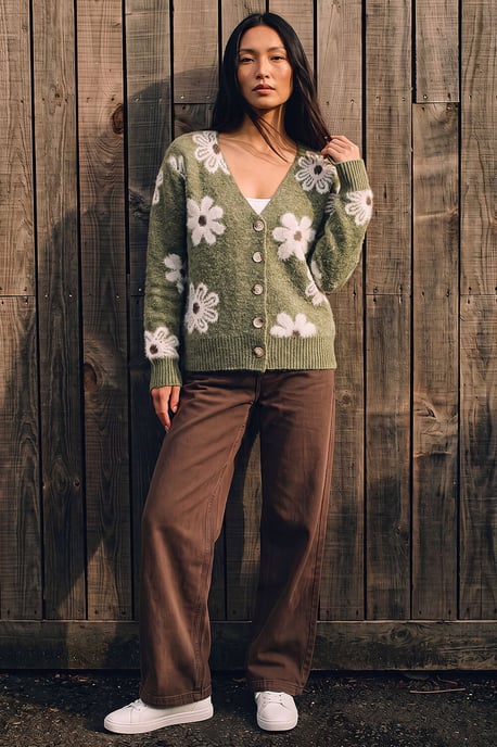 Fluffy Floral Cardigan - Image 3