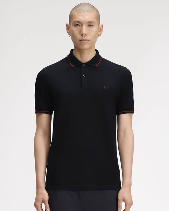 Regular Fit Short Sleeve Logo Detail Polo Shirt in Black - Image 1