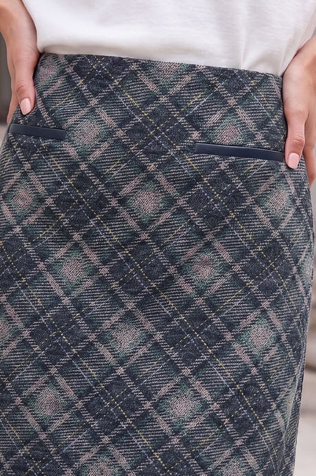 Bias Check Pull On Skirt - Image 4