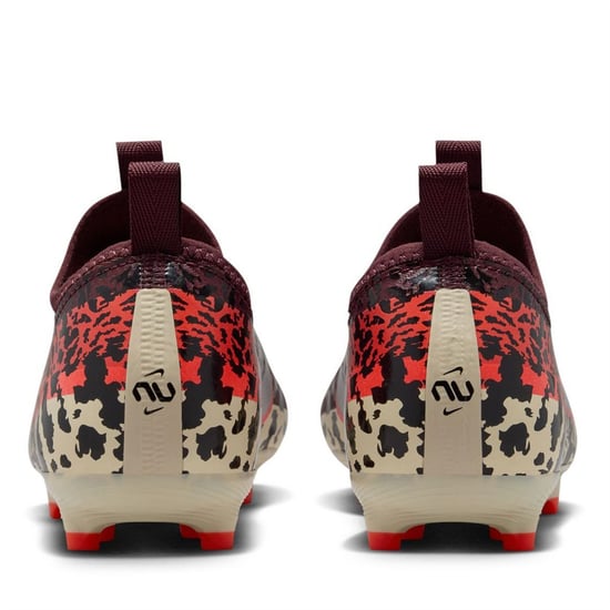 Boys Nike Zoom Mercurial Vapor 16 Juniors Firm Ground Football Boots in Burgundy/Print - Image 5