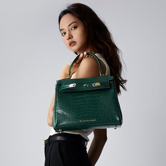 Victoria Hyde women's handbag shoulder bag in green - Image 3