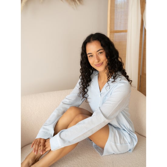 By Louise Dames pyjama set shortama blouse lange mouw lichtblauw gestreept seersucker - Image 5