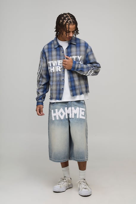 Tape Effect Crotch Print Longline Denim Jorts - Image 4
