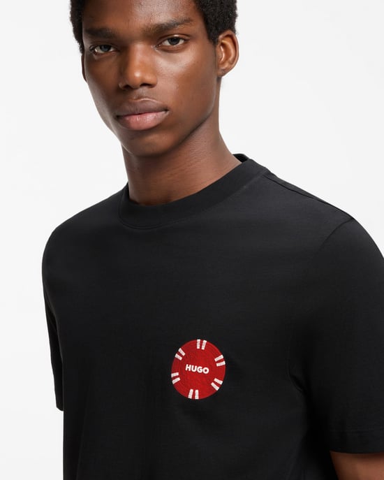 Regular Fit Short Sleeve Logo Detail T-Shirt in Black - Image 3