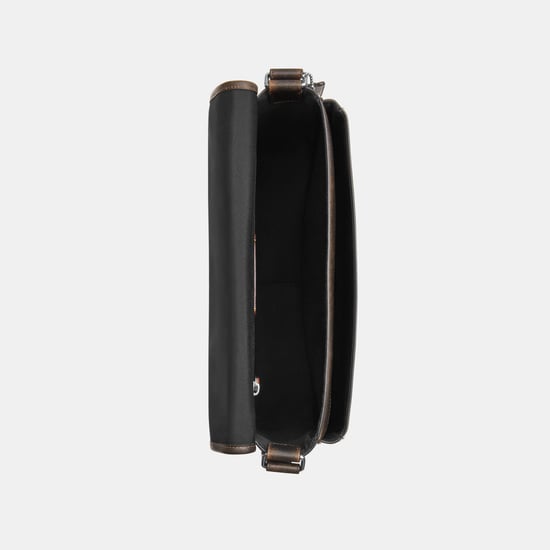 Colby Messenger Bag 32 In Loved Leather - Image 4