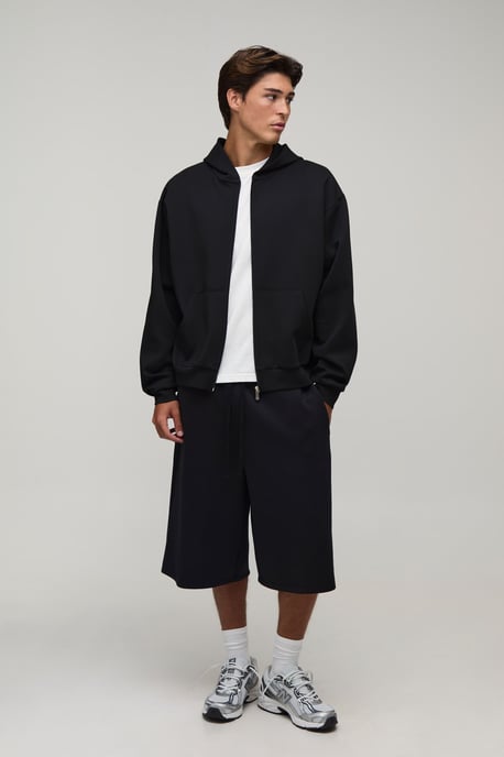 Pleat Front Scuba Bermuda Jort - Image 4