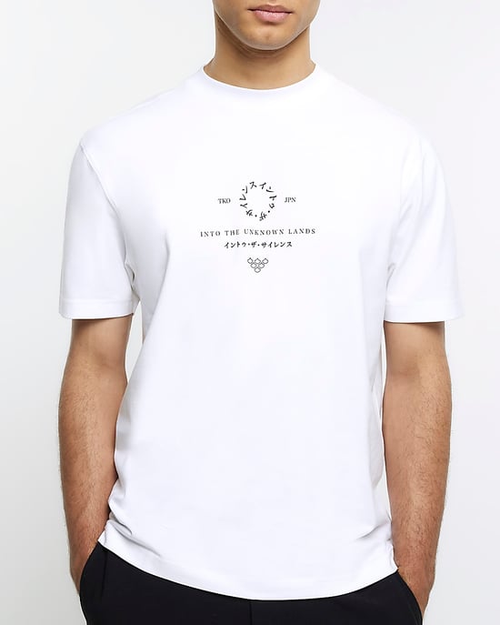 River Island Mens T-Shirt White Regular Fit Japanese Graphic Crew Neck - Image 3
