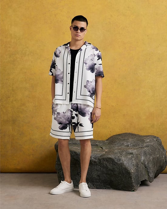 River Island Mens Shirt White Short Sleeve Monochrome Floral - Image 3