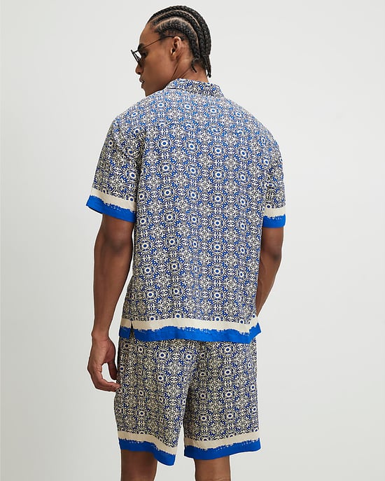 River Island Mens Shorts Blue Tile Print Drawstring Del Maar - Image 3