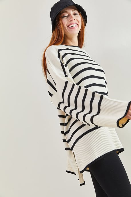 Oversized Striped Knit Sweater with Ribbed Detail - Image 2