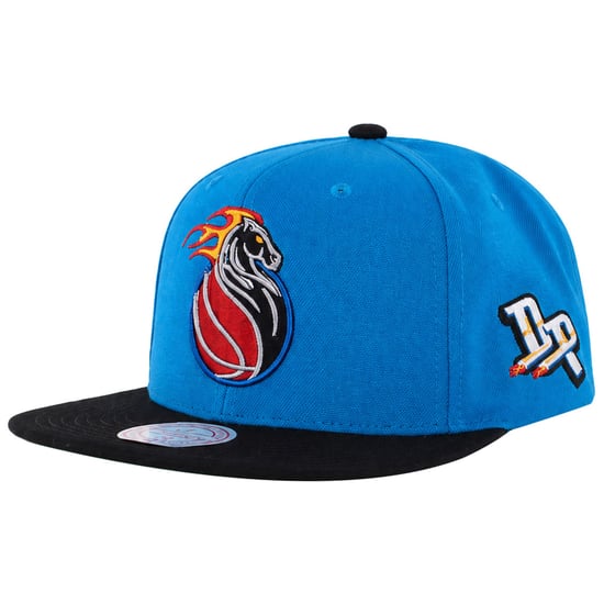 Mitchell & Ness NBA Detroit Pistons Team Teal Cap - Image 1
