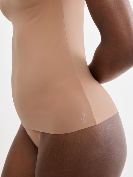 ZERO Feel 2.0 Built In Bra Cami Top - Image 3