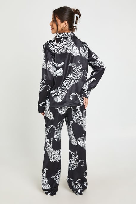 Satin Leopard Print Piping Detail Long Sleeve & Trouser Pyjama Set - Image 2