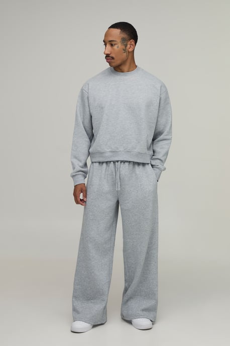 Oversized Boxy Sweatshirt and Wide Leg Jogger - Image 4
