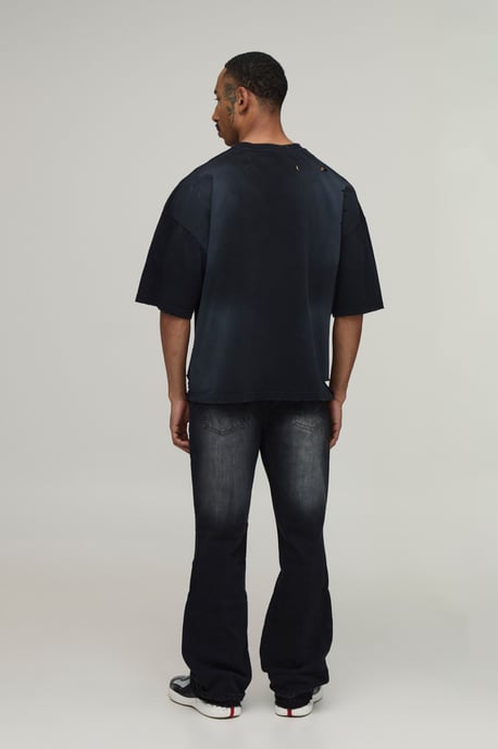 Tonal Gusset Ripped Knee Slim Flared Jeans - Image 2