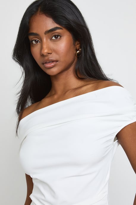 Tie Waist Of The Shoulder Top - Image 4